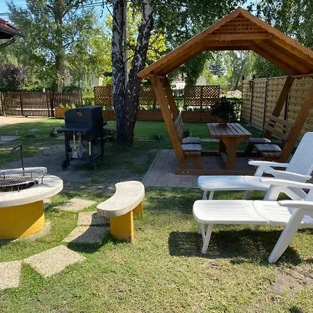 Jakuzzis, Finn Szaunas, Partkozeli Apartman Balatonmáriafürdő