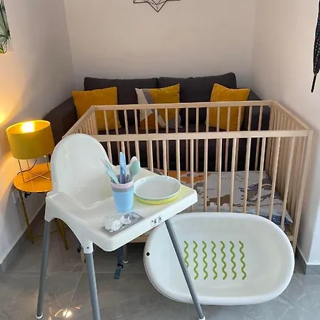 Jakuzzis, Finn Szaunas, Partkozeli Apartman Appartamento